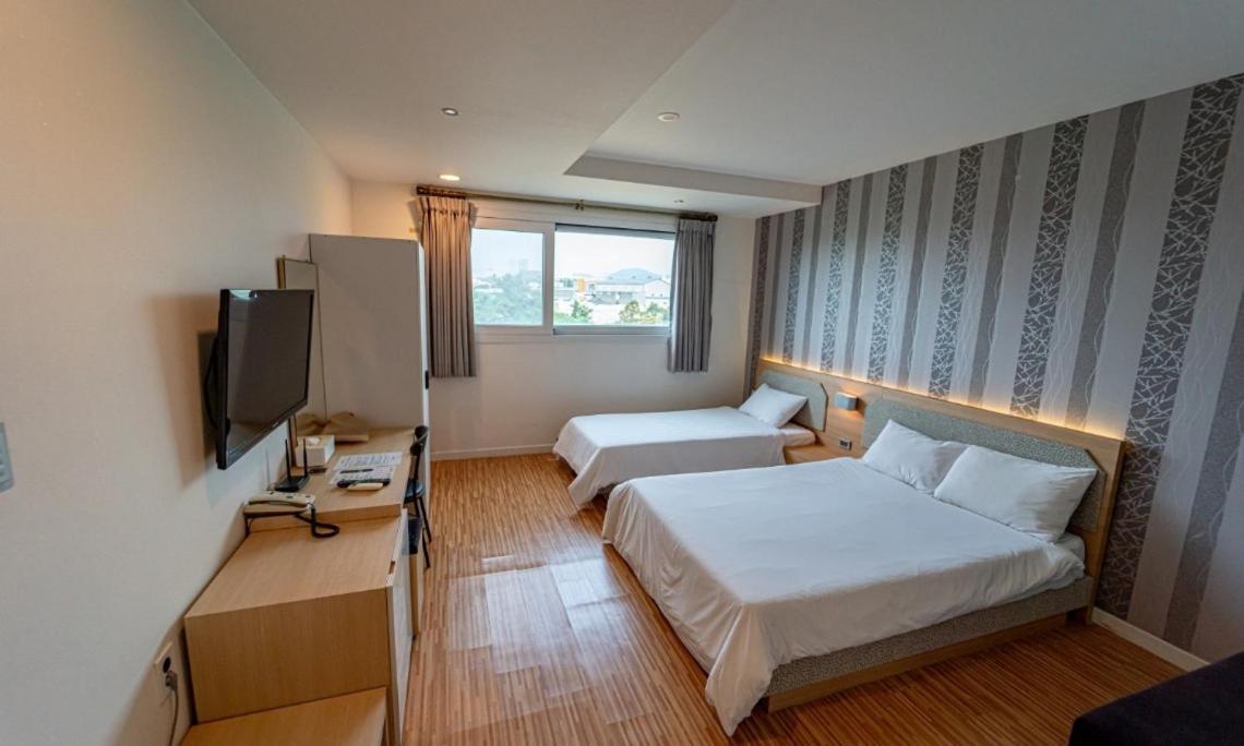 Aurora Hotel Čedžu Exteriér fotografie